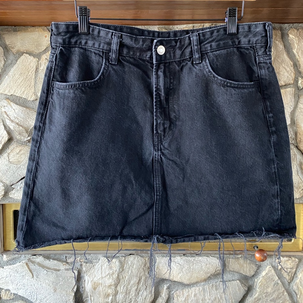 H&M black fringy denim skirt.